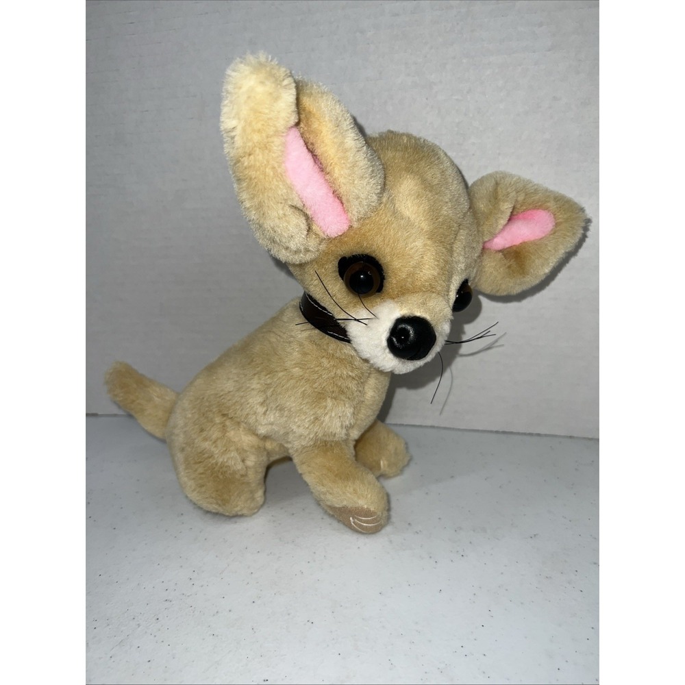 Vintage Goffa Int'L Group Plush Animal Chihuahua Dog Medium 9" tan Large Eyes